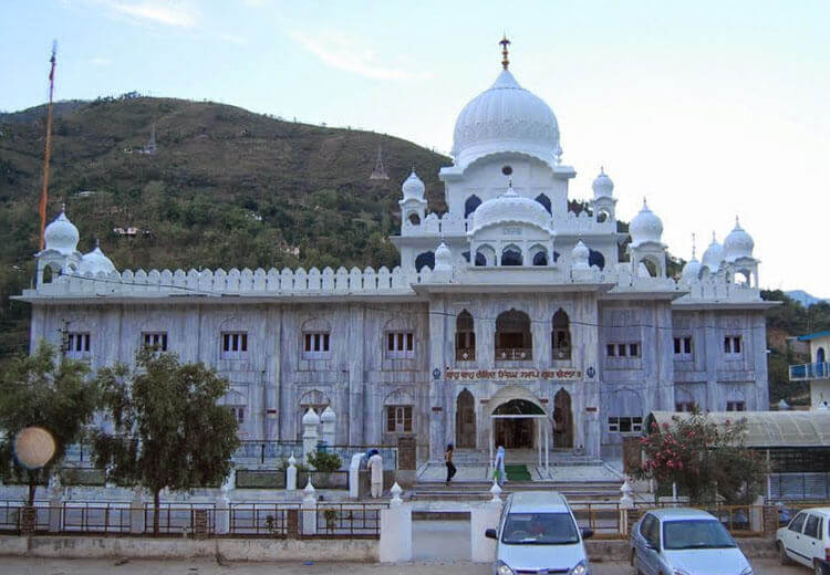 Ponta Sahib Gurudwara Himachal Pradesh-Truediscovery